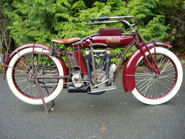 1915 Indian Big Twin 3spd